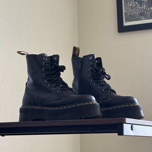 Dr Martens Jadon Platform Boots - US 6 UK 4
